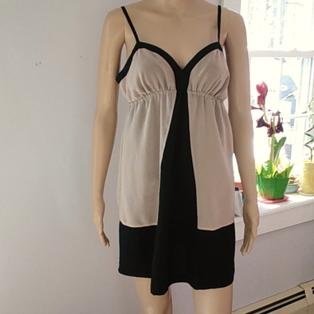 Great Condition sizeM silence+noise dress